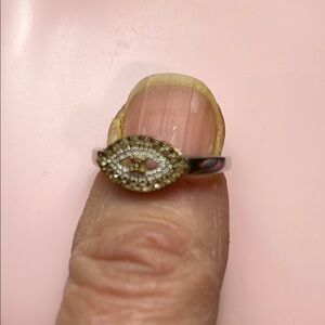 Elegant Gold and Silver Women's Ring